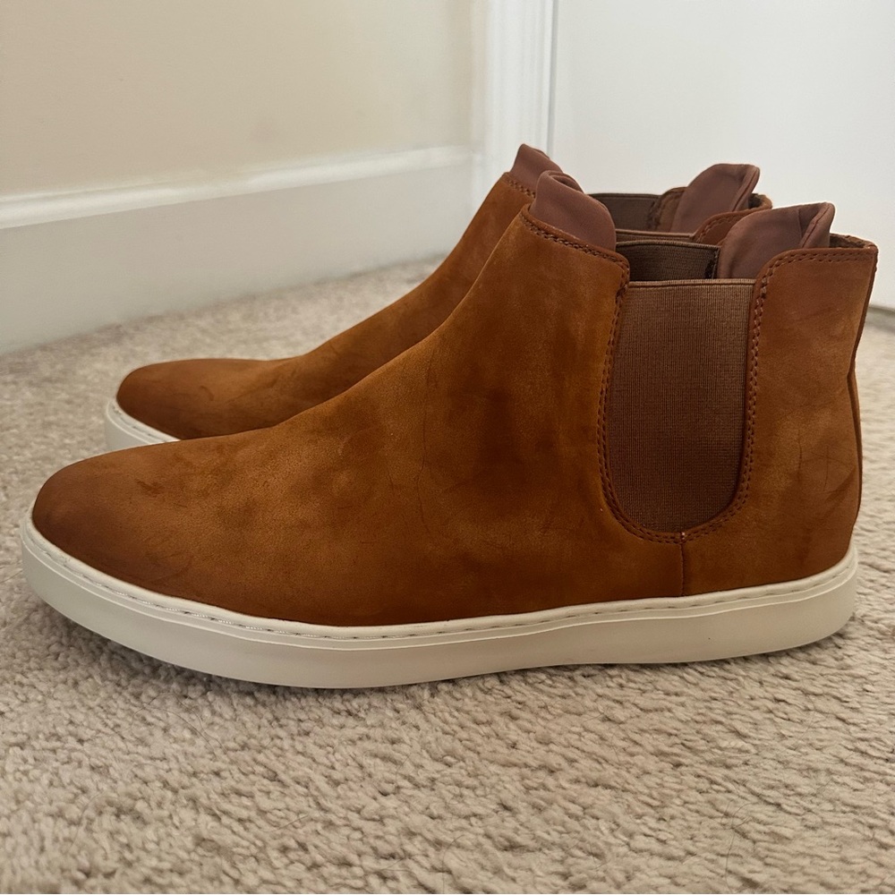 Kenneth Cole Reaction Indy Sneaker K with Suede Upper